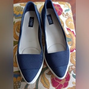 JONES NEW YORK SLIP ON SHOE